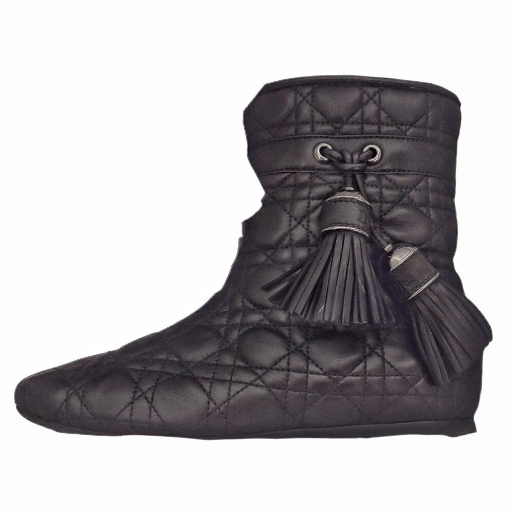DIOR Quilted Black Leather Ankle Boots Size 8.5 Moto Luxury Tassels Edgy Fall - Picture 3 of 8